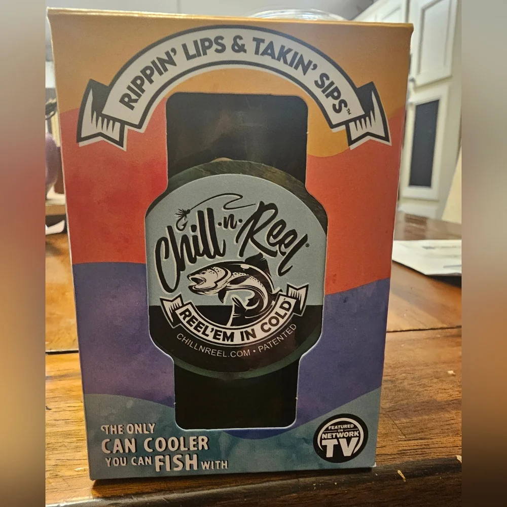 Chill-N-Reel Can Cooler Fishing Rod Shark Tank Beverage Koozie Camo NWOT - Picture 14 of 14